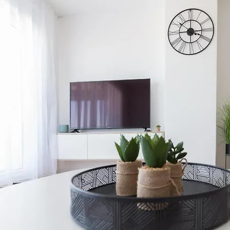 Luxury Beachfront Crystal Aenona - By Ta Leut Agency Apartment *